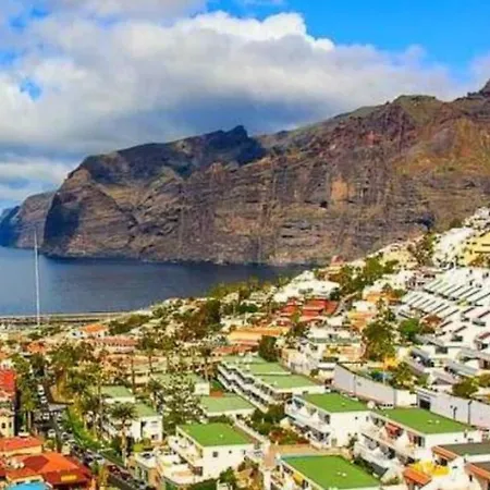 Fantastic View Terrace By Dream Homes Tenerife * Puerto de Santiago (Tenerife)
